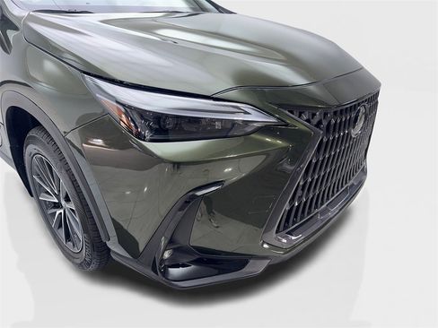 Used 2024 Lexus NX 250 FWD w/ Premium Package image 17