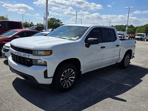 Used 2019 Chevrolet Silverado 1500 Custom RWD image 4