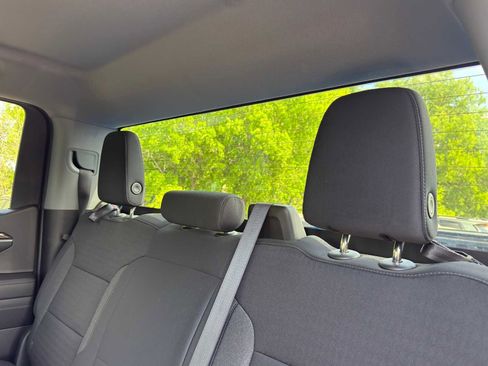 Used 2022 Chevrolet Silverado 1500 LT image 26