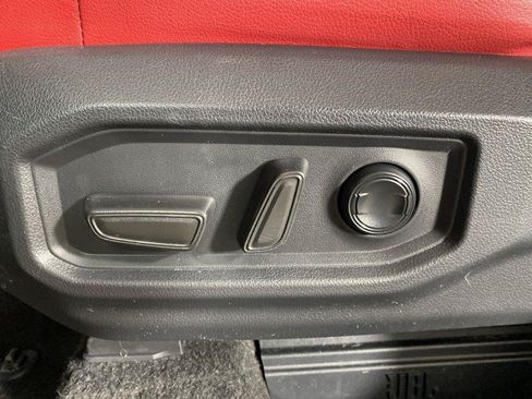 Used 2023 Toyota Sequoia TRD Pro AWD/4WD image 19