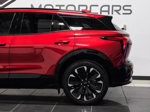 Used 2024 Chevrolet Blazer EV RS image 18