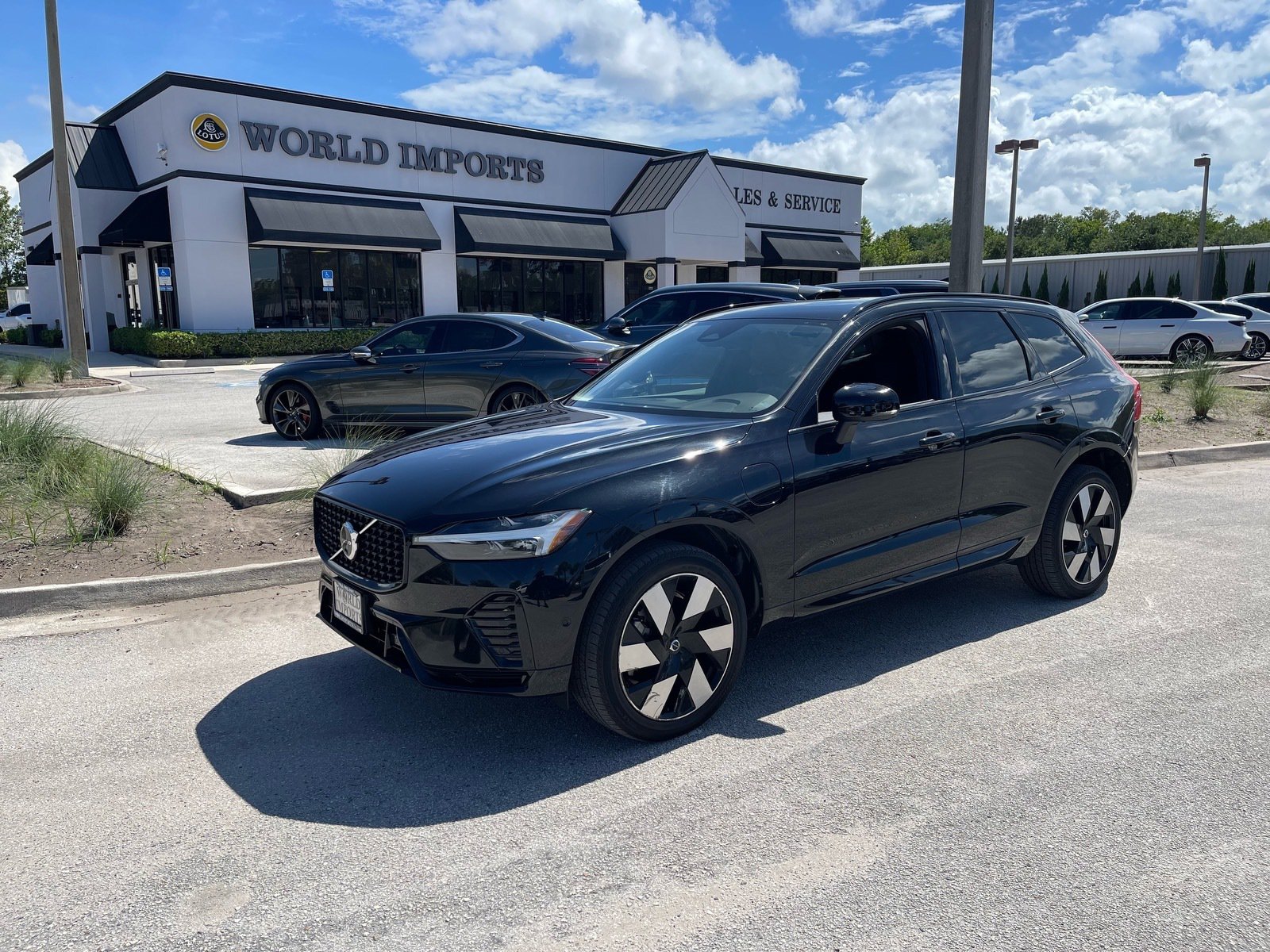 Used 2024 Volvo XC60 T8 Plus AWD/4WD image 49