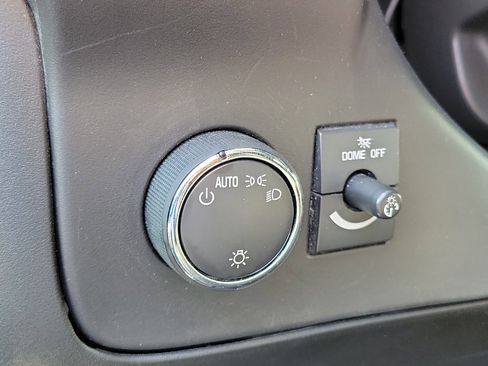 Used 2023 GMC Savana 2500 w/ Driver Convenience Package image 13