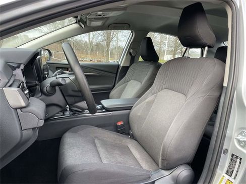 Used 2025 Toyota Camry LE image 19