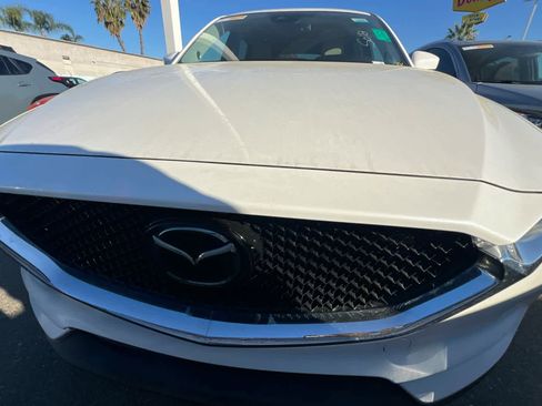 Used 2019 MAZDA CX-5 Touring image 12