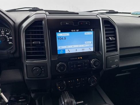 Used 2018 Ford F150 XLT w/ Equipment Group 302A Luxury image 15