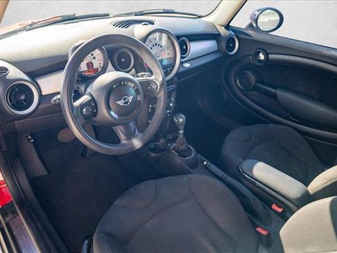 Used 2013 MINI Cooper Hardtop FWD image 4