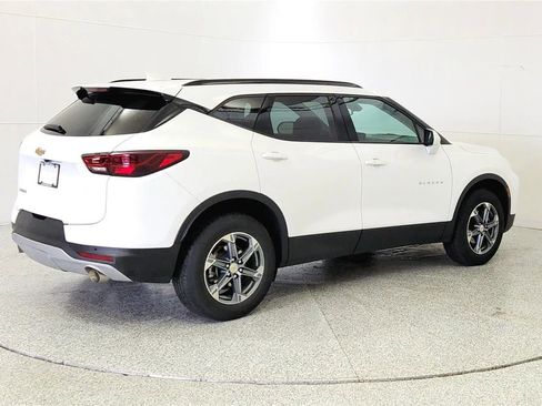 Used 2024 Chevrolet Blazer LT w/ Convenience Package FWD image 7