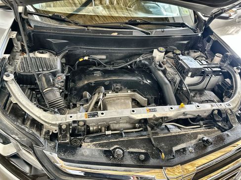 Used 2019 Chevrolet Equinox Premier image 30