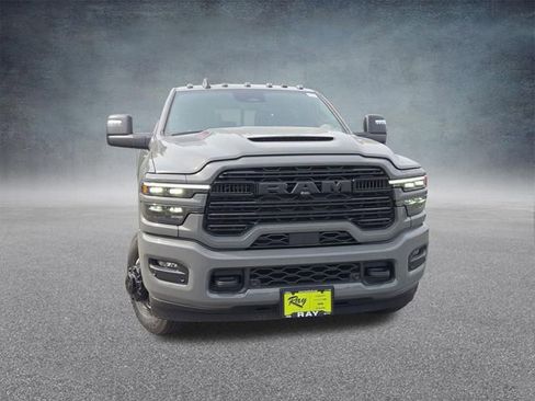 New 2026 RAM 3500 Laramie AWD/4WD image 5