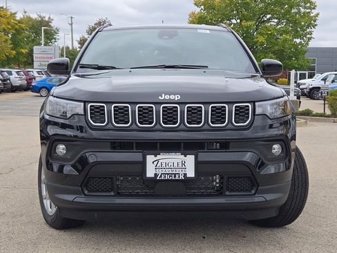 New 2026 Jeep Compass Latitude image 5