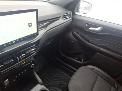 Certified 2023 Ford Escape ST-Line w/ Tech Pack #1 image 24