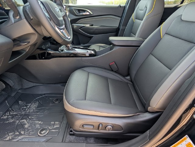 New 2026 Chevrolet Trax ACTIV w/ Driver Confidence Package FWD image 9