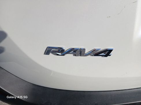 Used 2015 Toyota RAV4 Limited FWD image 15