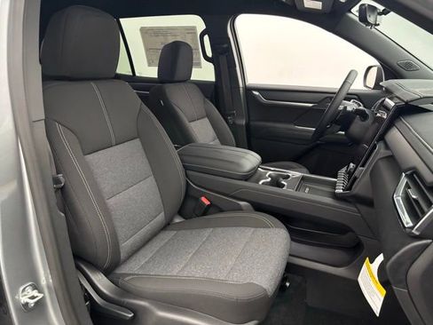 New 2026 GMC Acadia Elevation AWD/4WD image 35