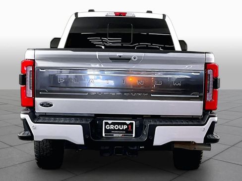 Used 2024 Ford F250 Platinum AWD/4WD image 5