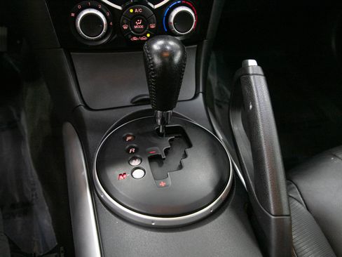 Used 2004 MAZDA RX-8 w/ AT Grand Touring Pkg RWD image 19