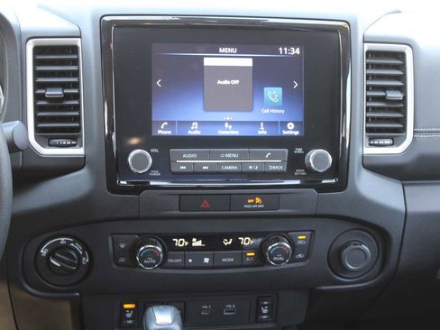 Used 2023 Nissan Frontier SV w/ SV Convenience Package AWD/4WD image 16