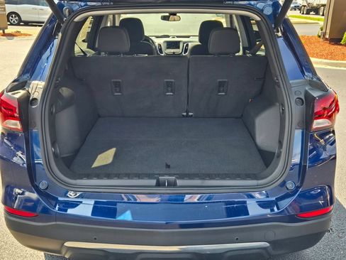 Used 2022 Chevrolet Equinox LT FWD image 23
