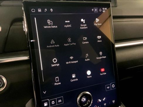 Used 2025 GMC Terrain Elevation image 6