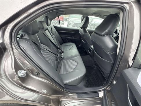 Used 2023 Toyota Camry SE image 25