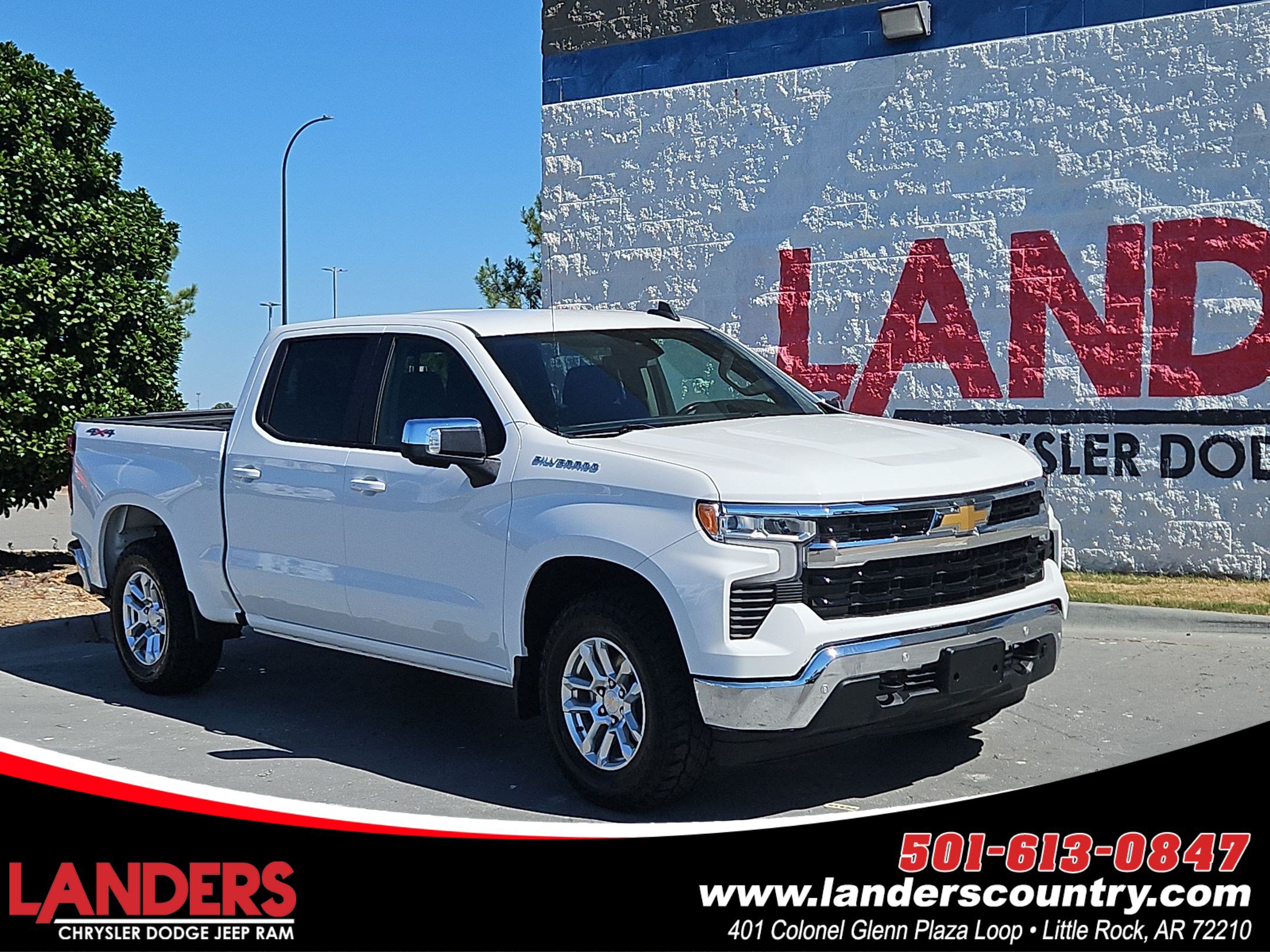 Used 2025 Chevrolet Silverado 1500 LT w/ Safety Package AWD/4WD image 1