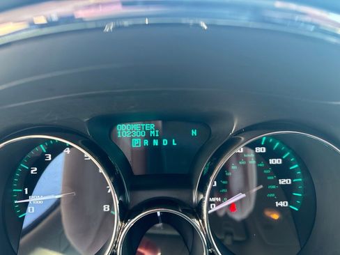 Used 2017 Buick Enclave Leather AWD/4WD image 10
