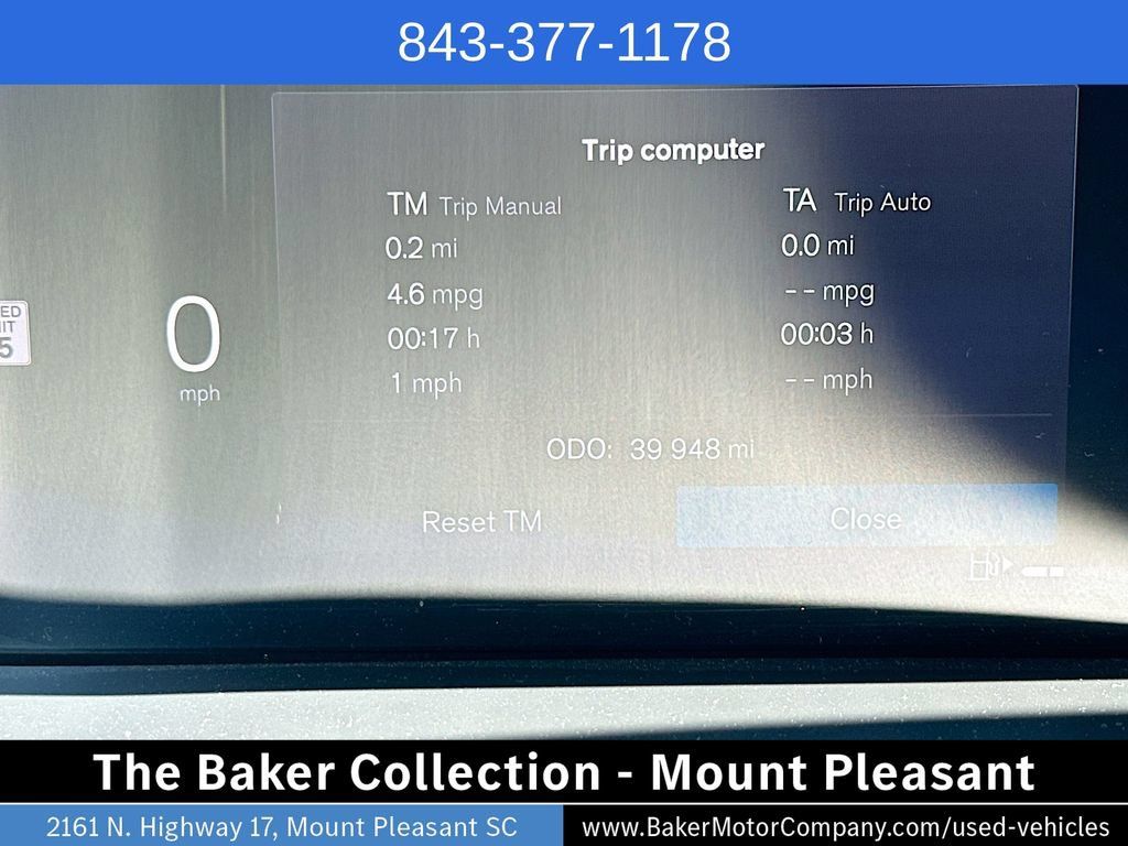 Used 2023 Volvo XC60 B5 Ultimate AWD/4WD image 12