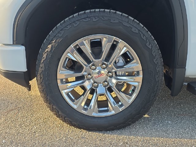 New 2026 GMC Sierra 1500 Denali w/ Technology Package AWD/4WD image 7