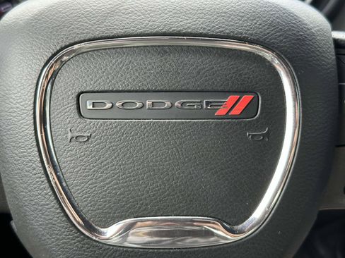 Used 2022 Dodge Challenger R/T image 21