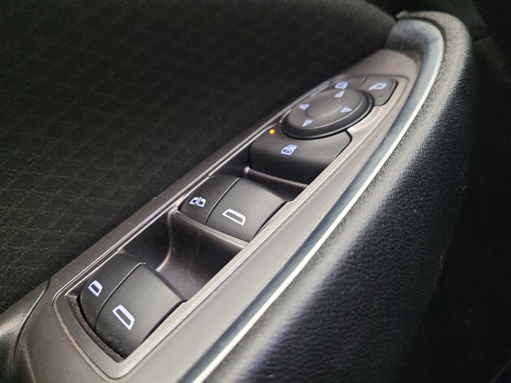 Used 2021 Chevrolet Malibu LT FWD image 27