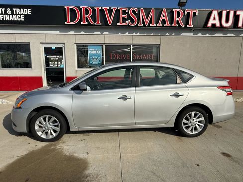 Used 2015 Nissan Sentra SV w/ Style Package image 6