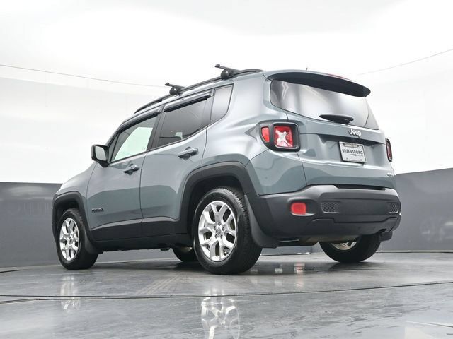 Used 2016 Jeep Renegade Latitude FWD image 35
