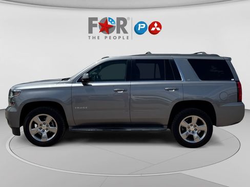 Used 2018 Chevrolet Tahoe LT RWD image 2