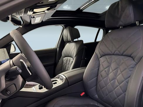 New 2026 BMW X6 xDrive40i AWD/4WD image 21