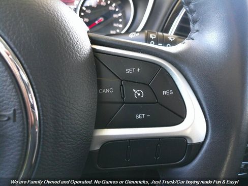 Used 2019 Jeep Compass Altitude image 42