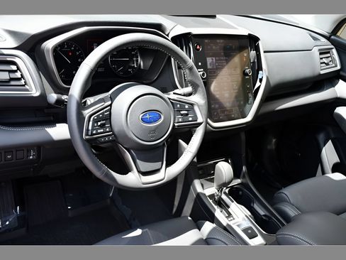 Certified 2026 Subaru Ascent Limited AWD/4WD image 13