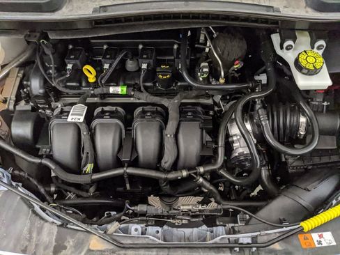 Used 2020 Ford Transit Connect XL image 23