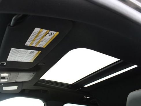 Used 2022 Ford Explorer Timberline image 5