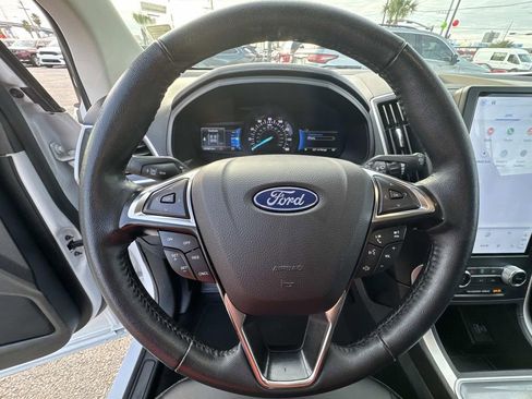 Used 2024 Ford Edge SEL image 21