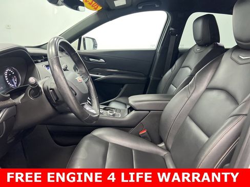 Used 2023 Cadillac XT4 Sport image 9