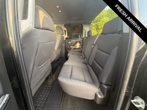 Used 2017 GMC Sierra 1500 SLE w/ SLE Value Package AWD/4WD image 8