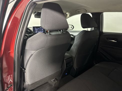 Used 2021 Toyota Corolla LE FWD image 23