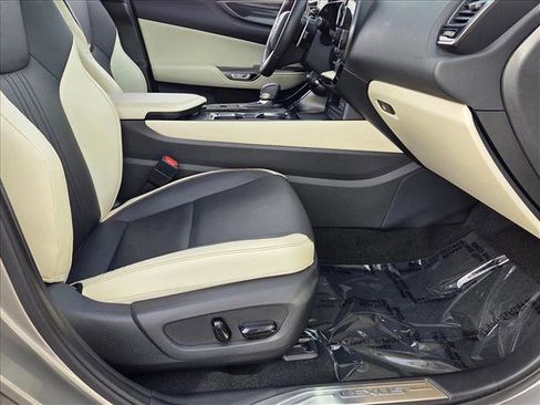 Used 2024 Lexus NX 350 AWD image 21