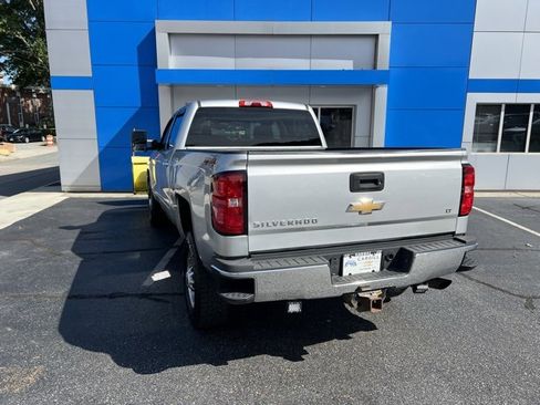 Used 2018 Chevrolet Silverado 2500 LT image 7