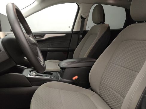 Used 2022 Ford Escape SE image 17