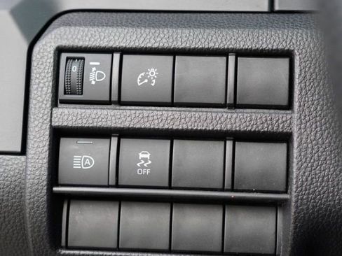 Certified 2024 Toyota Tacoma SR image 16