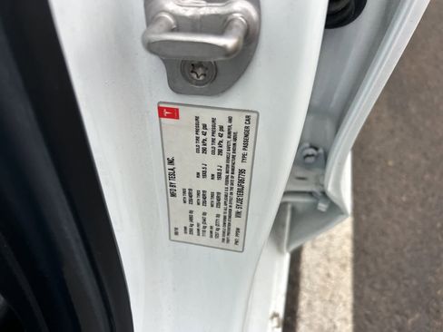 Used 2018 Tesla Model 3 Long Range image 38