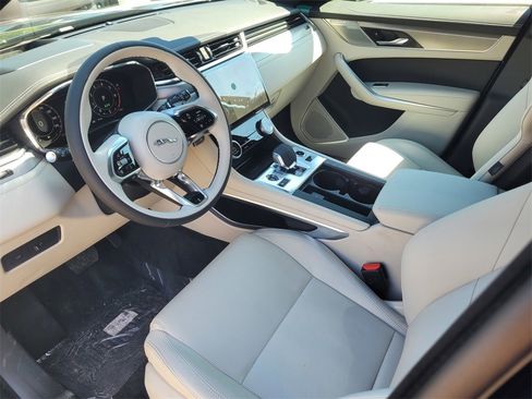 New 2026 Jaguar F-PACE R-Dynamic S image 13