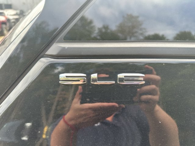 Used 2024 GMC Terrain SLE FWD image 54